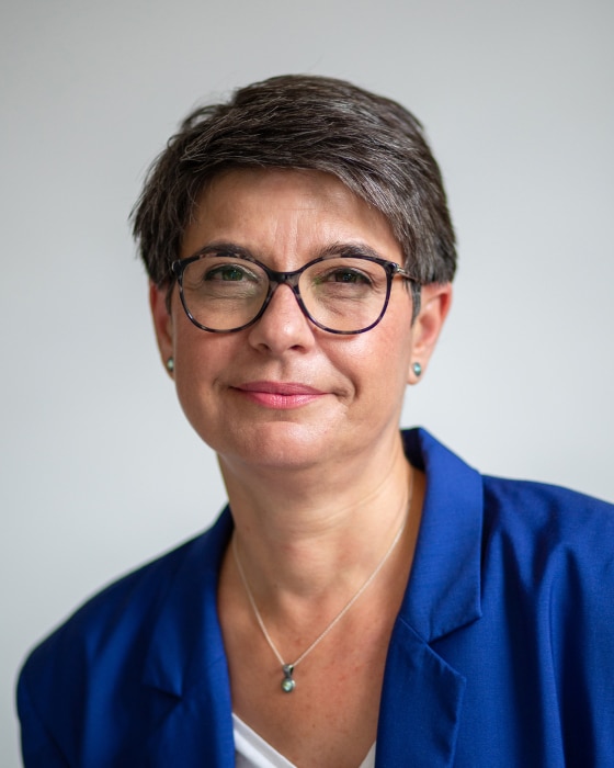 Photo de profile du Dr bogdana tilea radiologue spécialiste en imagerie pédiatrique | Imagerie Cardinet | Région Parisienne