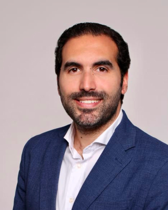 Photo de profile du Dr Chiche laurent radiologue | Imagerie Cardinet | Région Parisienne