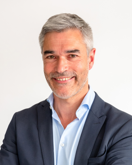 Photo de profile du Dr Mellot françois radiologue ancien interne et CCA | Imagerie Cardinet | Région Parisienne